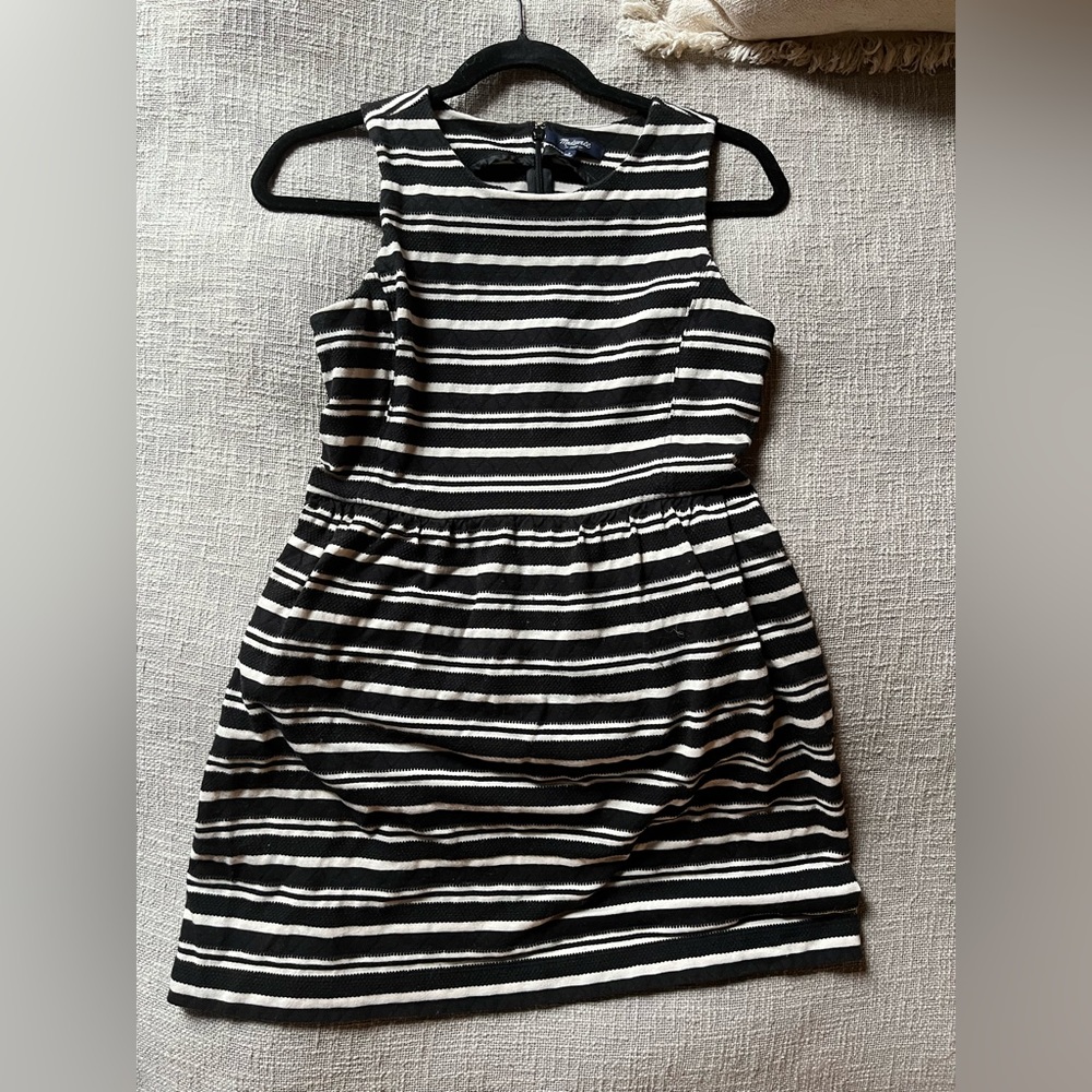 Madewell Black & Cream Striped Knit Skater Dress